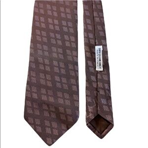 Giorgio Armani silk tie Made in Italy in dusty rose color, 9 cm